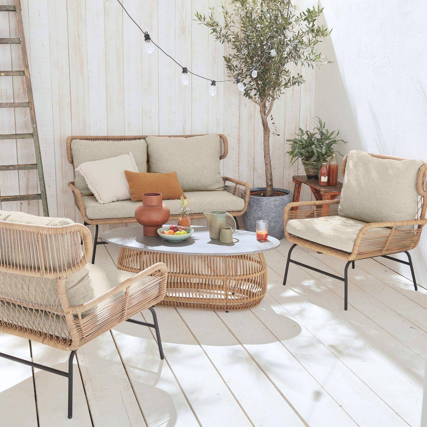 BALI niedrige Gartengarnitur 4 Sitze - Set Sofa mit 2 Sitzen und 2 Sesseln mit 1 ovaler Beistelltisch, Kunststoffrattan mit Rattan-Effekt, beigefarbene Kissen Photo5