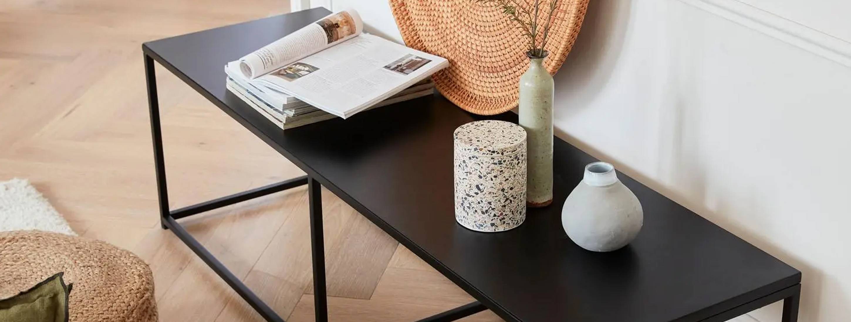 Szafki RTV w stylu industrialnym