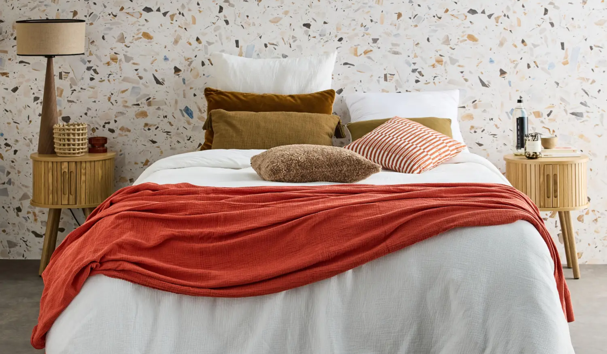 Quelle table de chevet pour une déco minimaliste et scandinave ? 