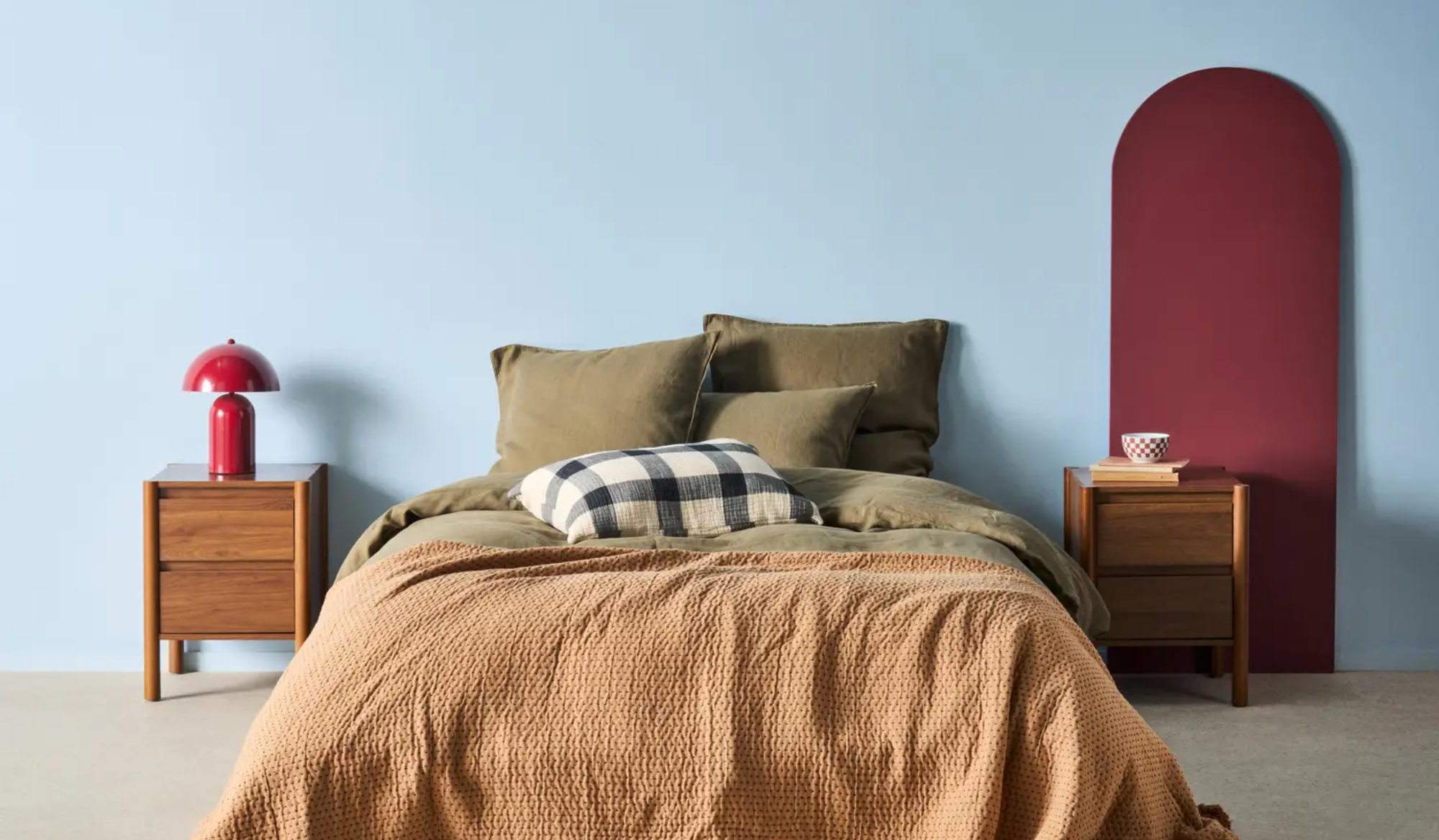 Comment choisir une table de chevet pour la chambre ? 