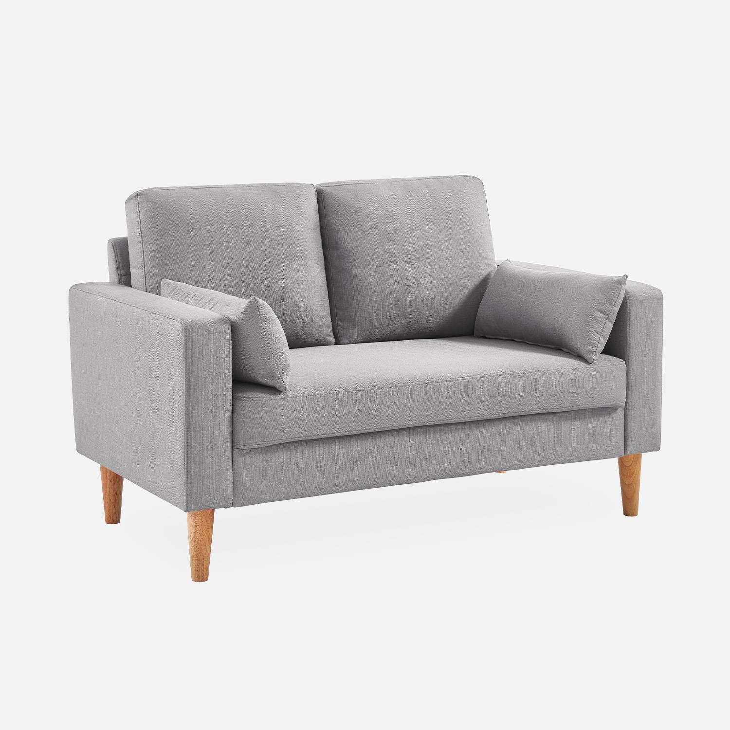 2-Sitz Sofa - Bjorn 2 - Hellgrau, Gestell aus Eukalyptus, Bezug aus Polyester, Holzbeine, Sofa im skandinavischen Stil  | sweeek