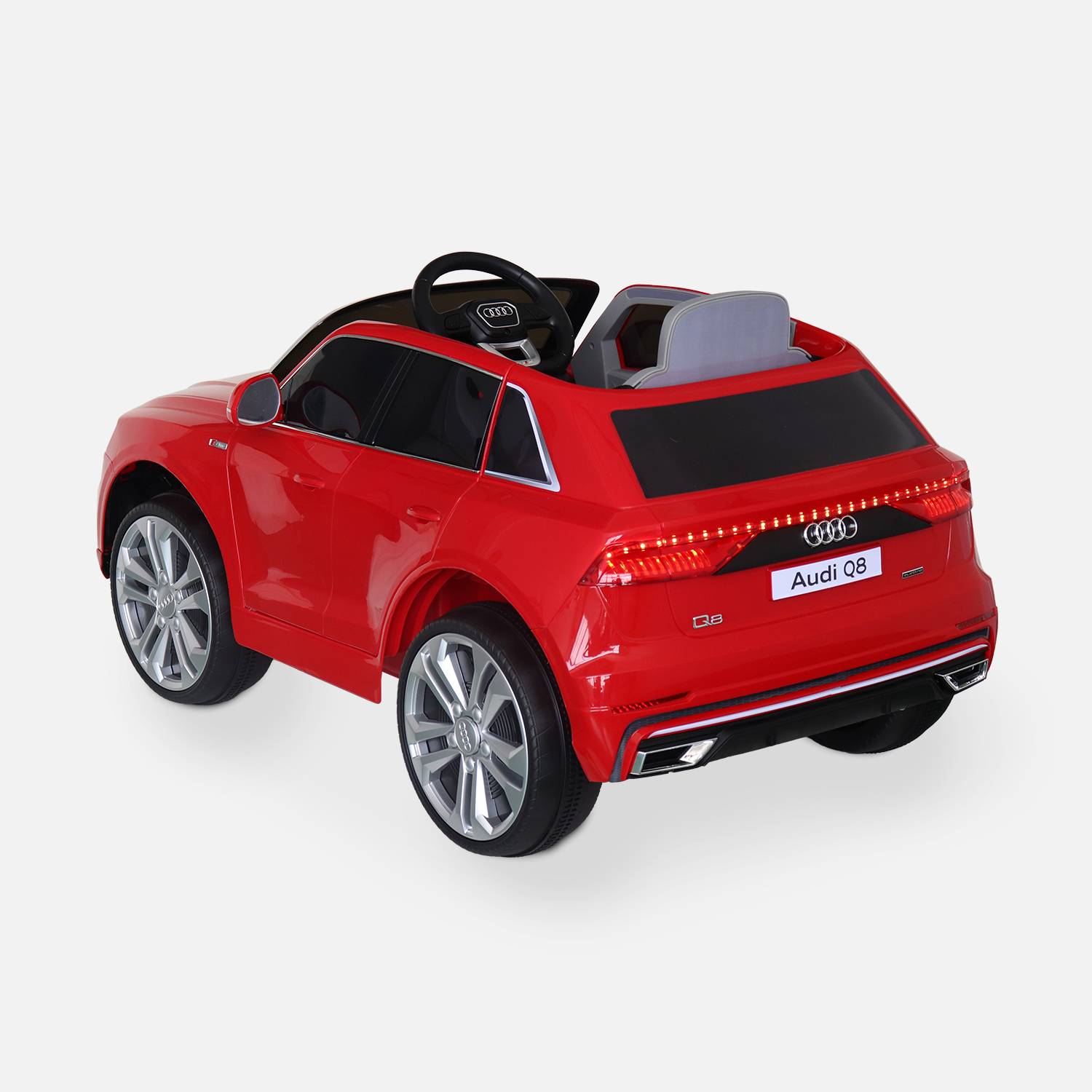 AUDI Q8 Coche eléctrico rojo 12V, 1 plaza, 4x4 para niños con radio y mando a distancia Photo2