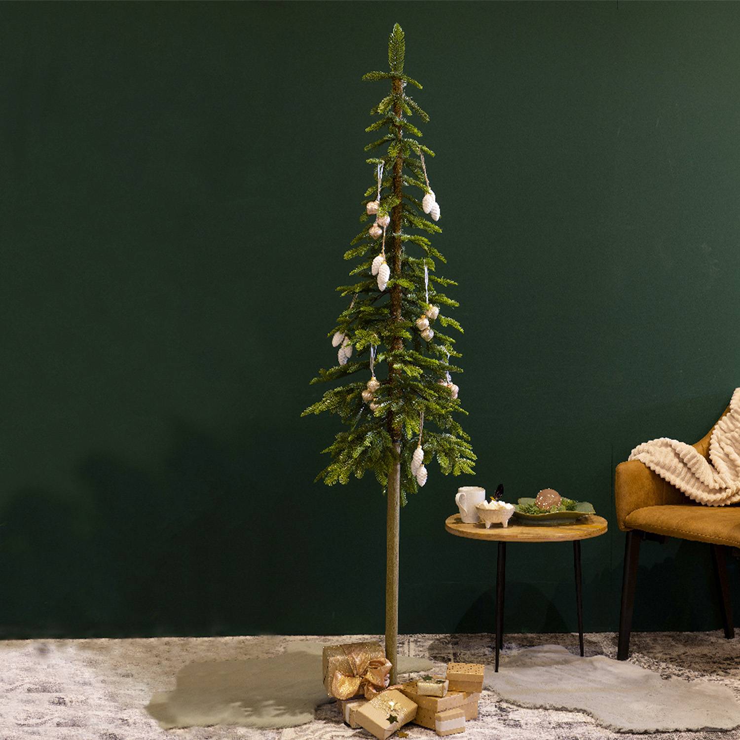 Künstlicher Weihnachtsbaum 210 cm ALBERTA, fein, konische Spitze, langer gerader Stamm, wahrheitsgetreues Aussehen, inklusive Ständer,sweeek,Photo2